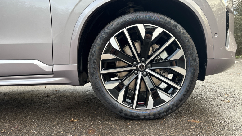 Volvo XC90 2.0 B5P Ultra Dark 5dr AWD Geartronic Petrol Estate